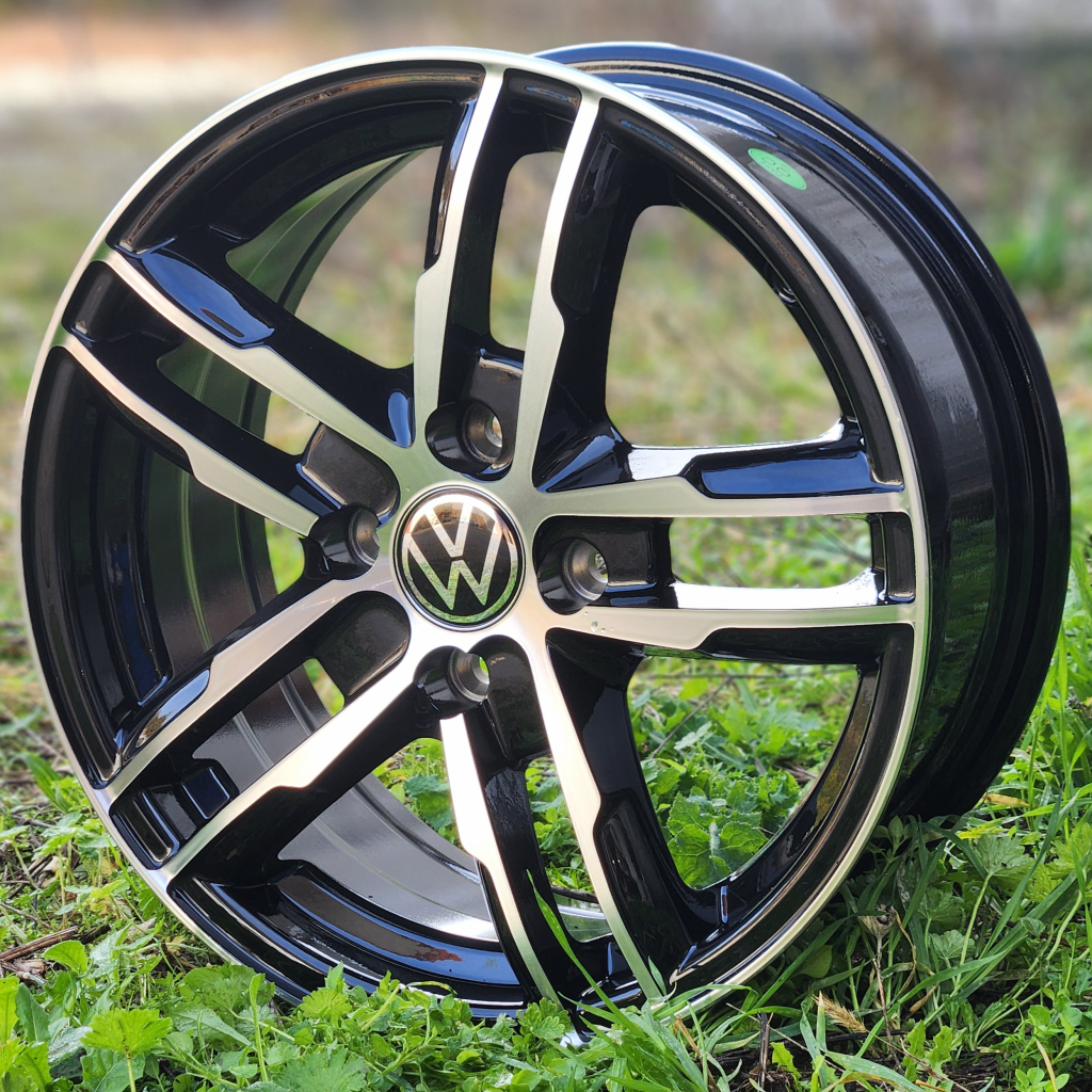 15X6.5 4X100 ET35 60.1 BMF 5204 Moderna felga koja odgovara za mnoge marke vozila ET35