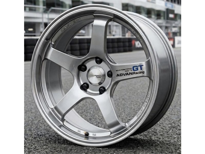 18X8 5X110 ET38 73.1 HYPER_BLACK JAPAN_RACING_JR3 512