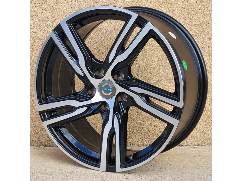 18X8 5X108 ET42 65.1 BMF VOLVO_XC90_5356