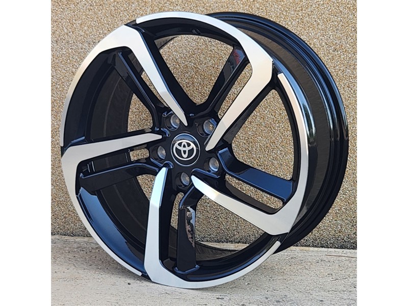 19X8.5 5X114.3 ET35 73.1 BMF H839D