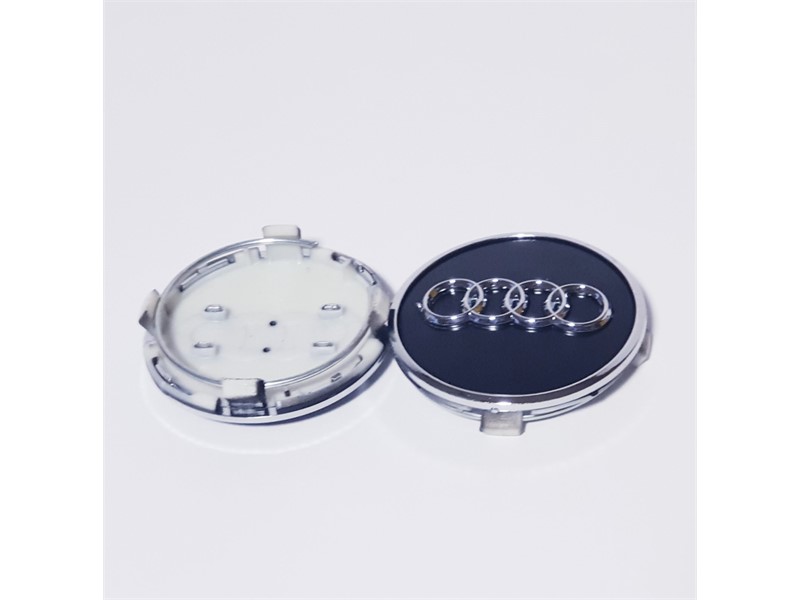POKLOPAC SA LOGOM AUDI 61MM USKI OBOD CRNI