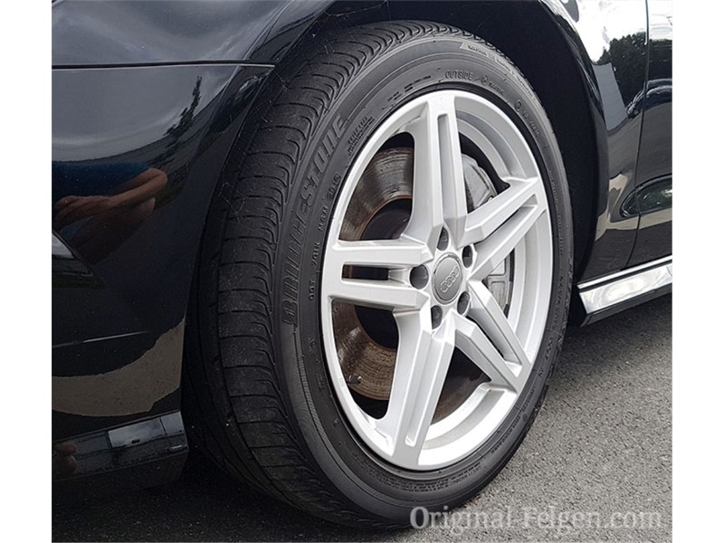 18X8 5X112 ET39 66.6 SILVER AUDI FBX242-8