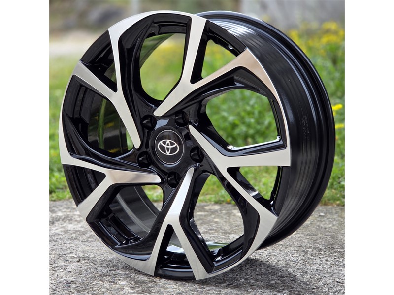 17X7 5X114.3 ET40 60.1 BMF FBX405 TOYOTA